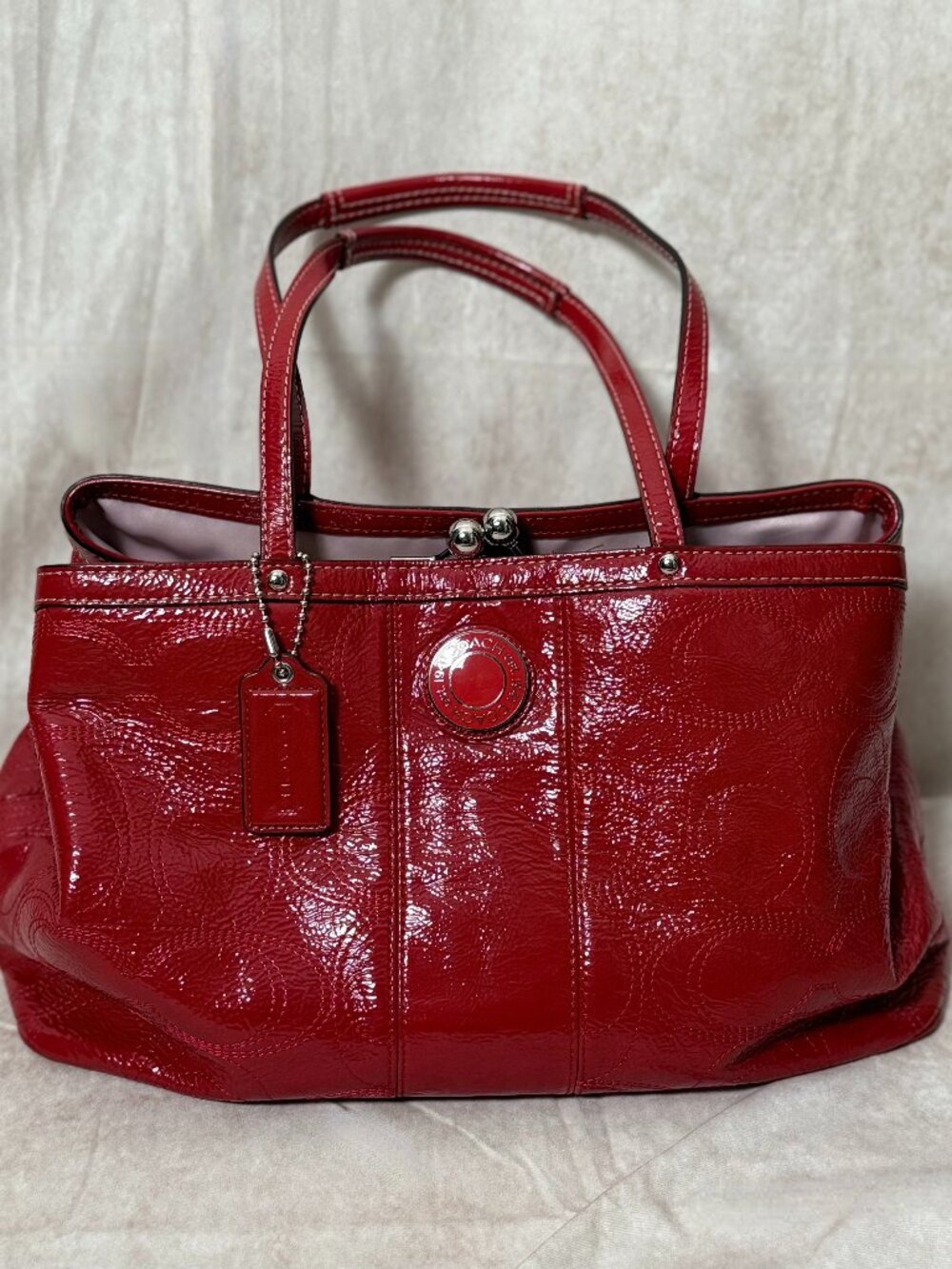 Coach | Red Patent Leather | Kiss Lock Bag | Cary-All Shoulder Tote